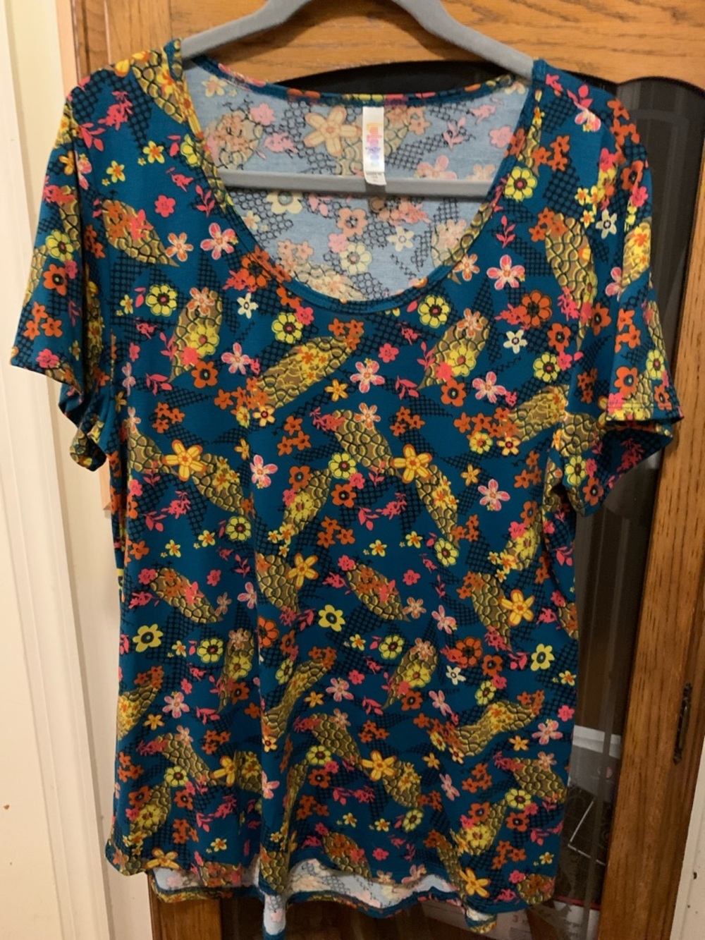 Lularoe Floral Scoop Neck Tee - Teal Blue